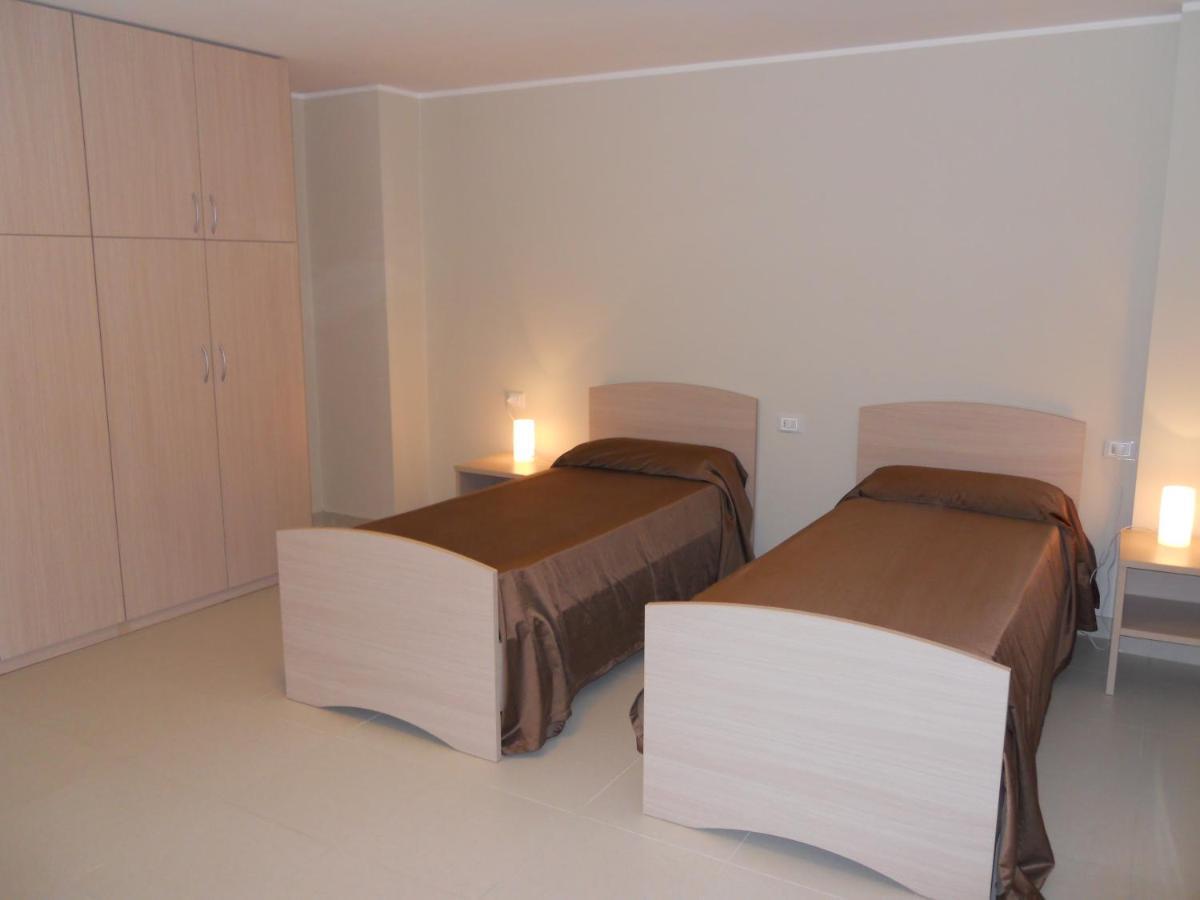 Cerrano Park Resort Pineto Szoba fotó